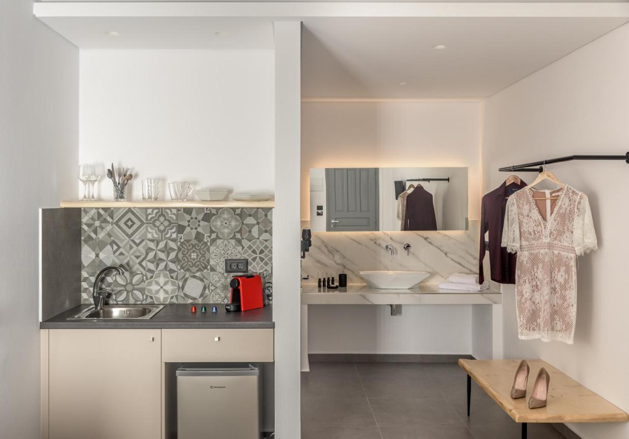 Annarita Apartment Adamantas  Luaran gambar